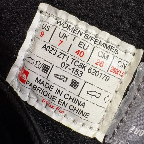 The North Face Black Winter Boots with Fur Trim - Picture 8 of 14